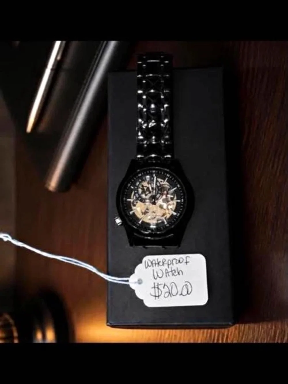 Skeleton Dial Analog Wristwatch Black Metal Bracelet Gold/Black Dial Round